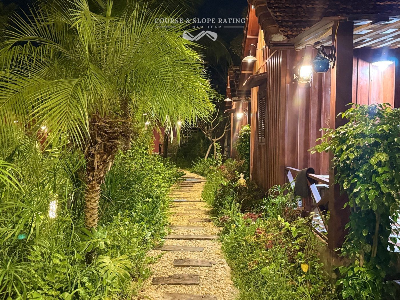 Tía Tô Glamping · Bên trong
