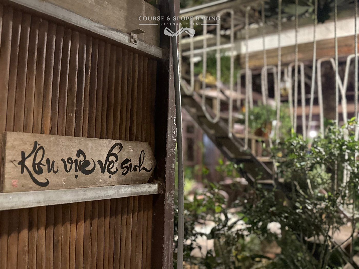 Tía Tô Glamping · Nhà vệ sinh