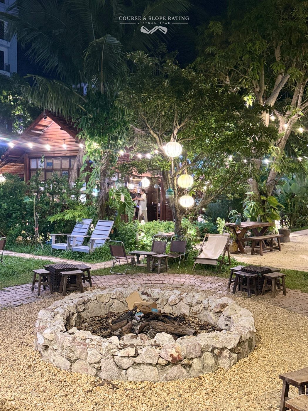 Tía Tô Glamping · Bên trong